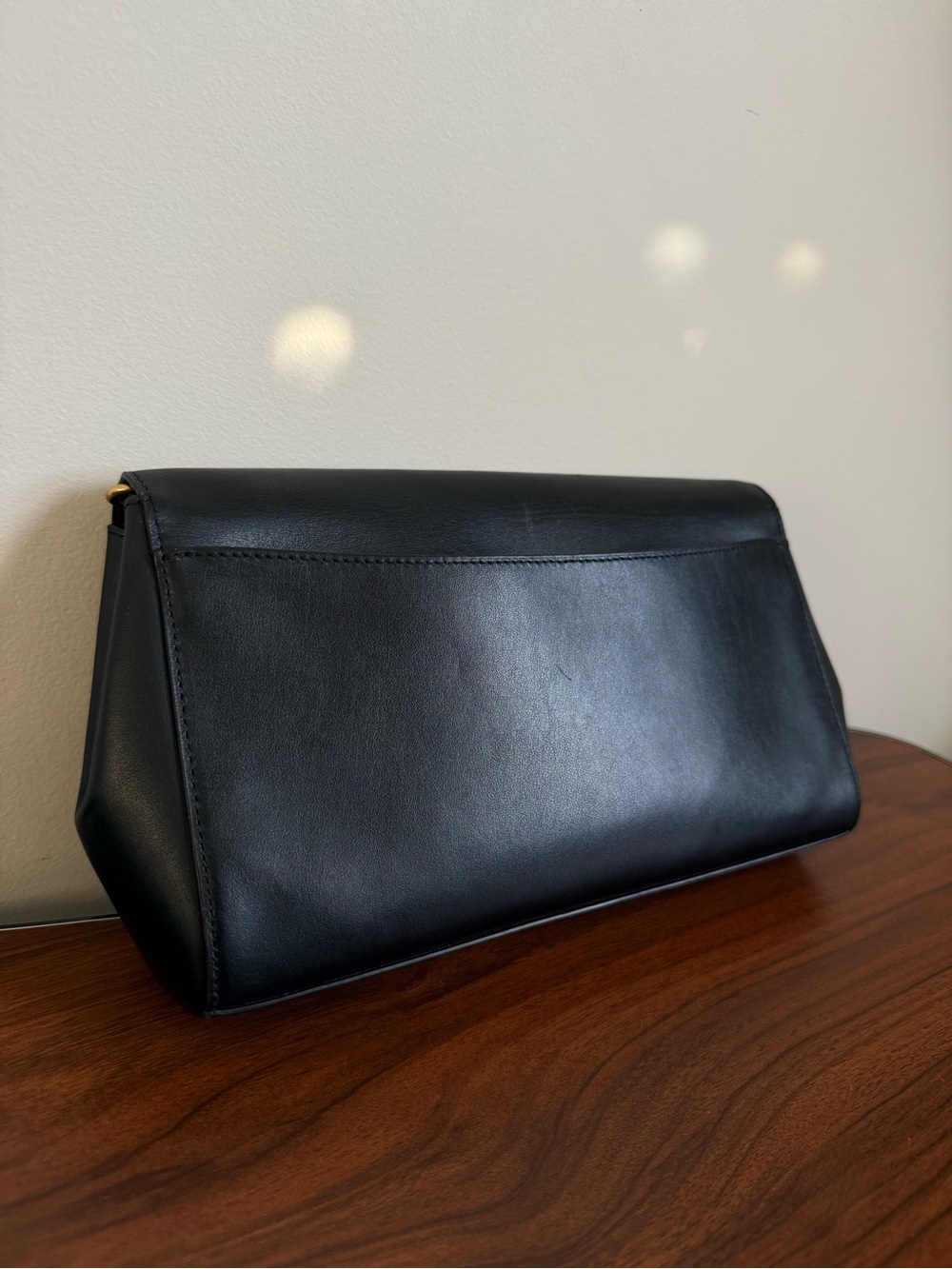 Coach Black Leather Clutch with Gold Turnlock - Picture 4 of 16